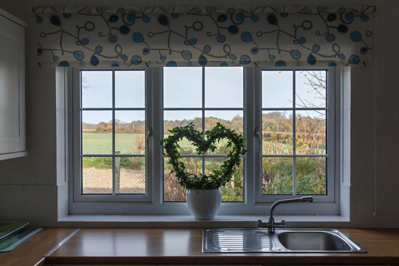 Chestnut Cottage Felbrigg Esterno foto