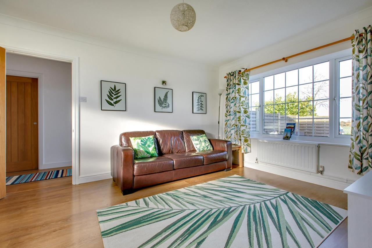 Chestnut Cottage Felbrigg Esterno foto